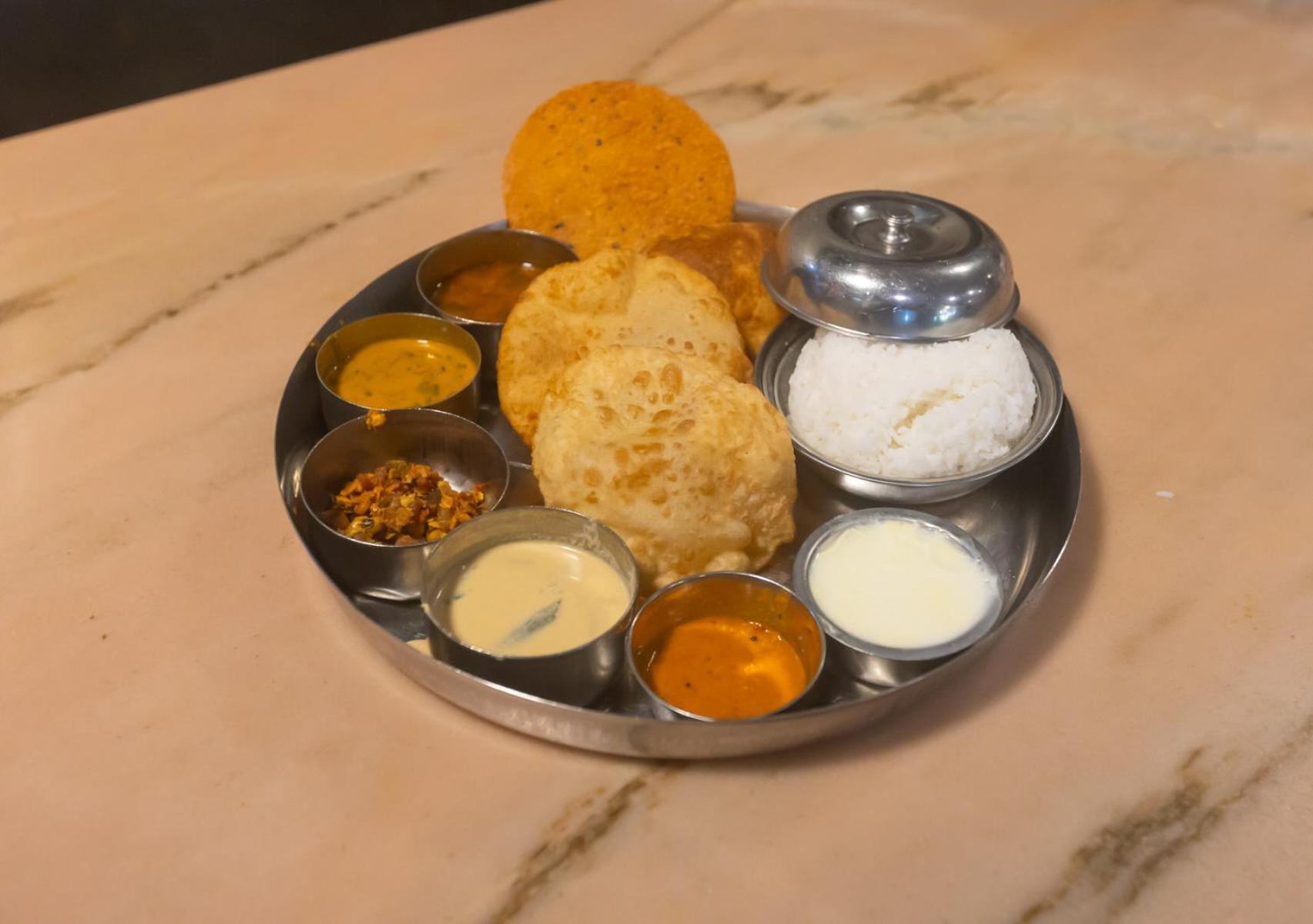 Sri Ramakrishna Hotel Bangalore Luaran gambar