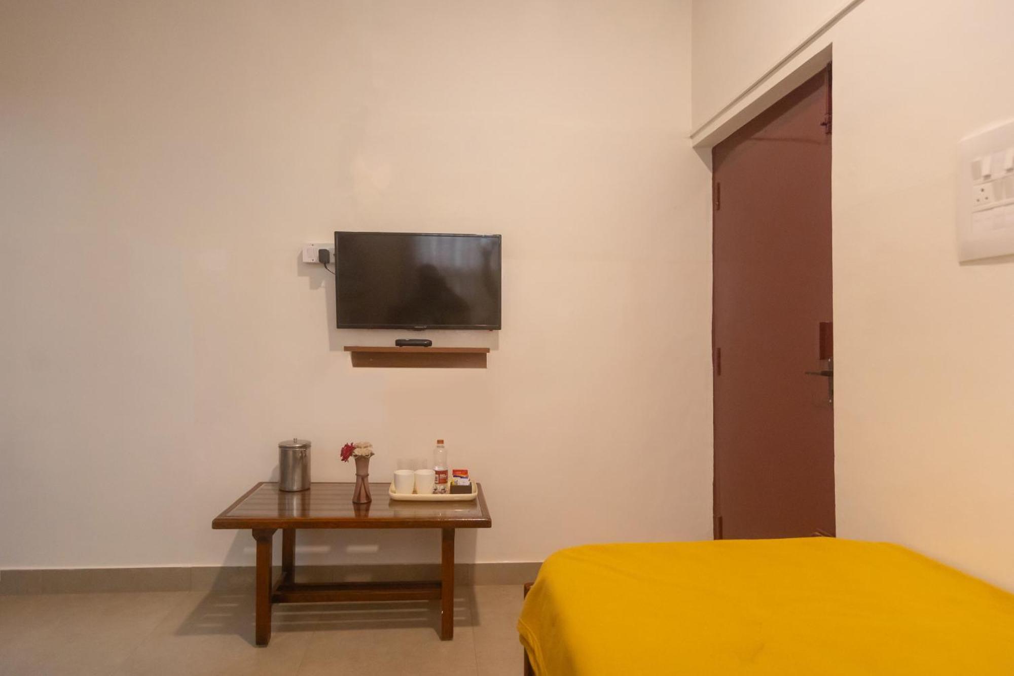 Sri Ramakrishna Hotel Bangalore Luaran gambar
