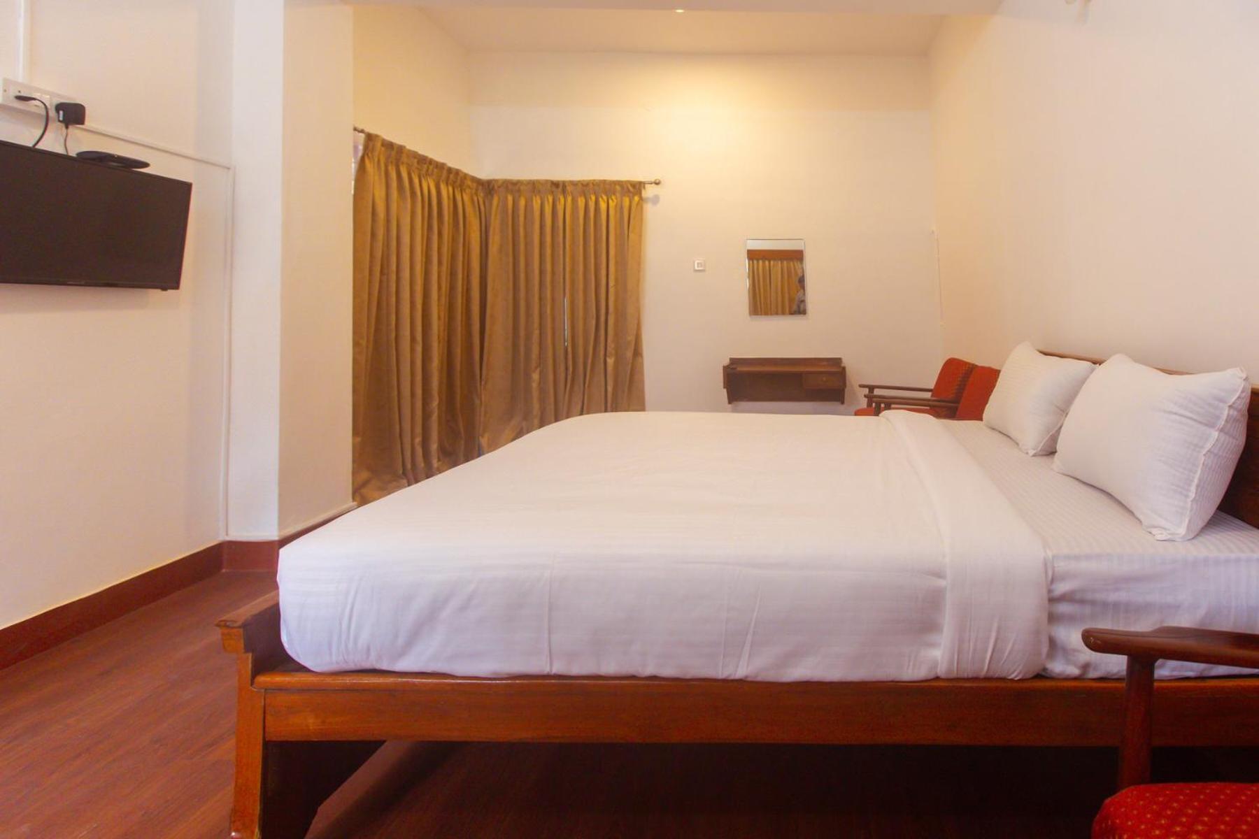 Sri Ramakrishna Hotel Bangalore Luaran gambar