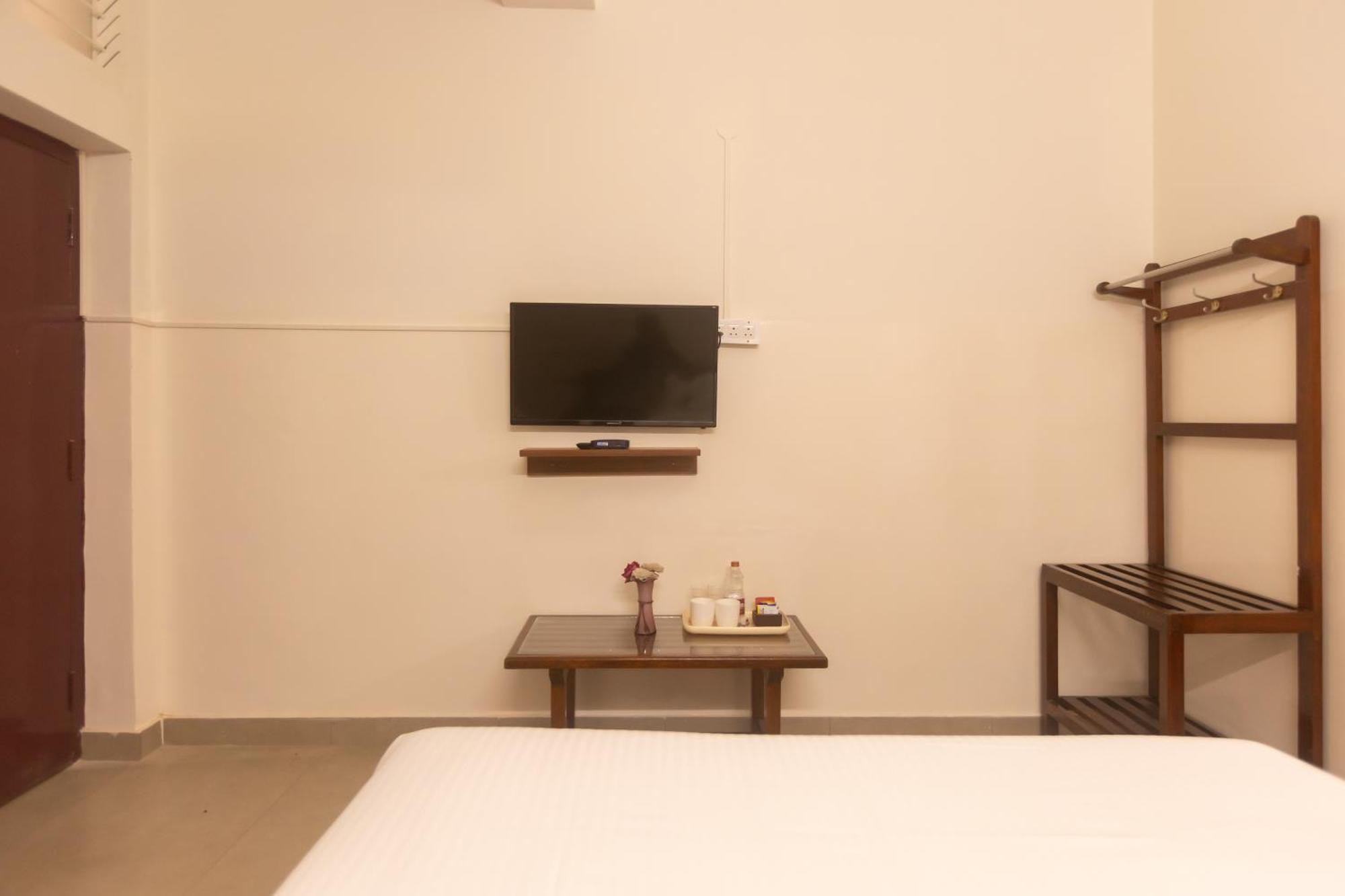 Sri Ramakrishna Hotel Bangalore Luaran gambar