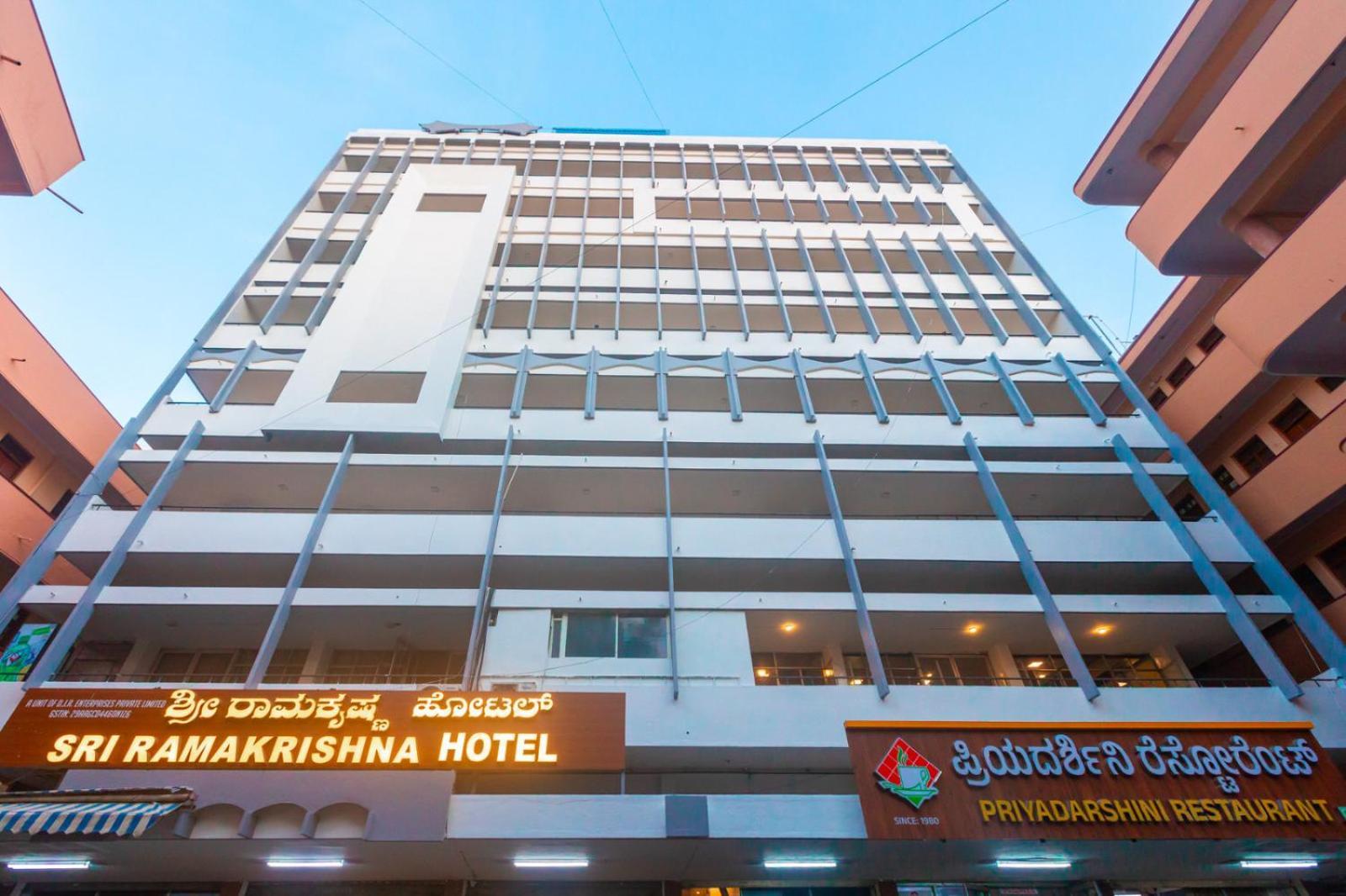 Sri Ramakrishna Hotel Bangalore Luaran gambar